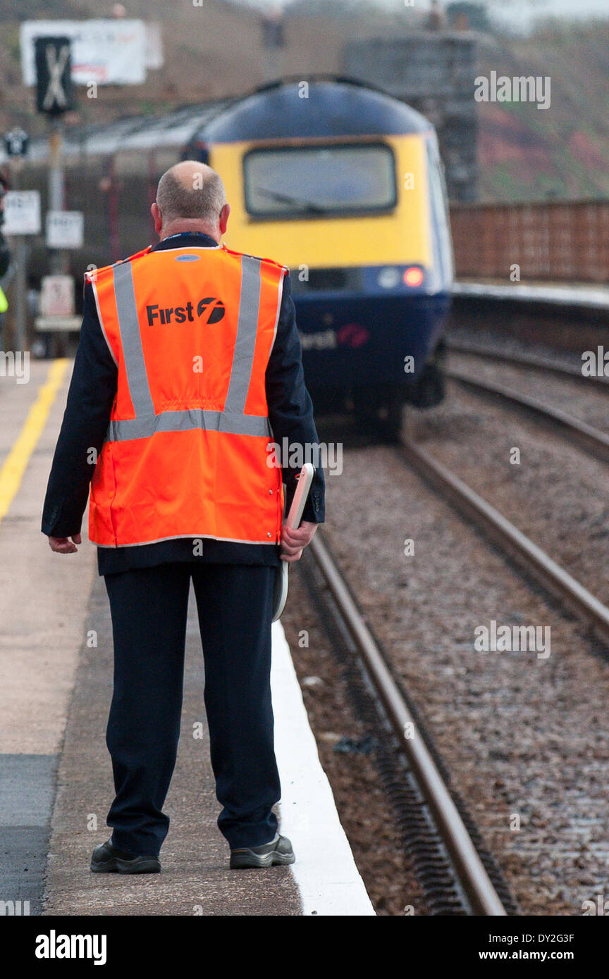 Dawlish Devon Uk 4th April 2014 The Riviera Line Railway - 