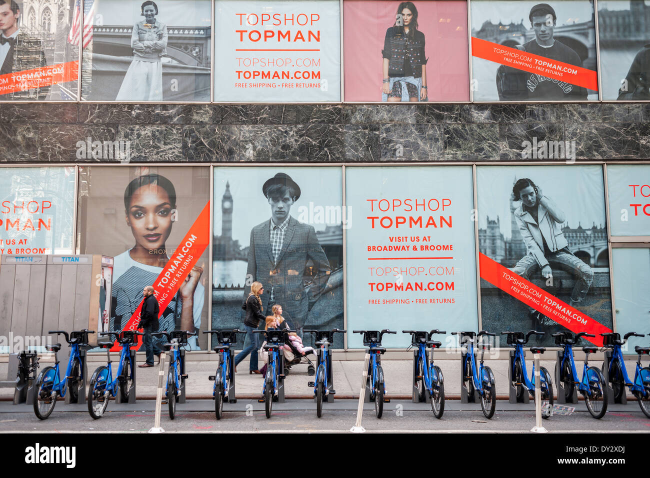 Topshop Entrance High Resolution Stock Photography and Images - Alamy