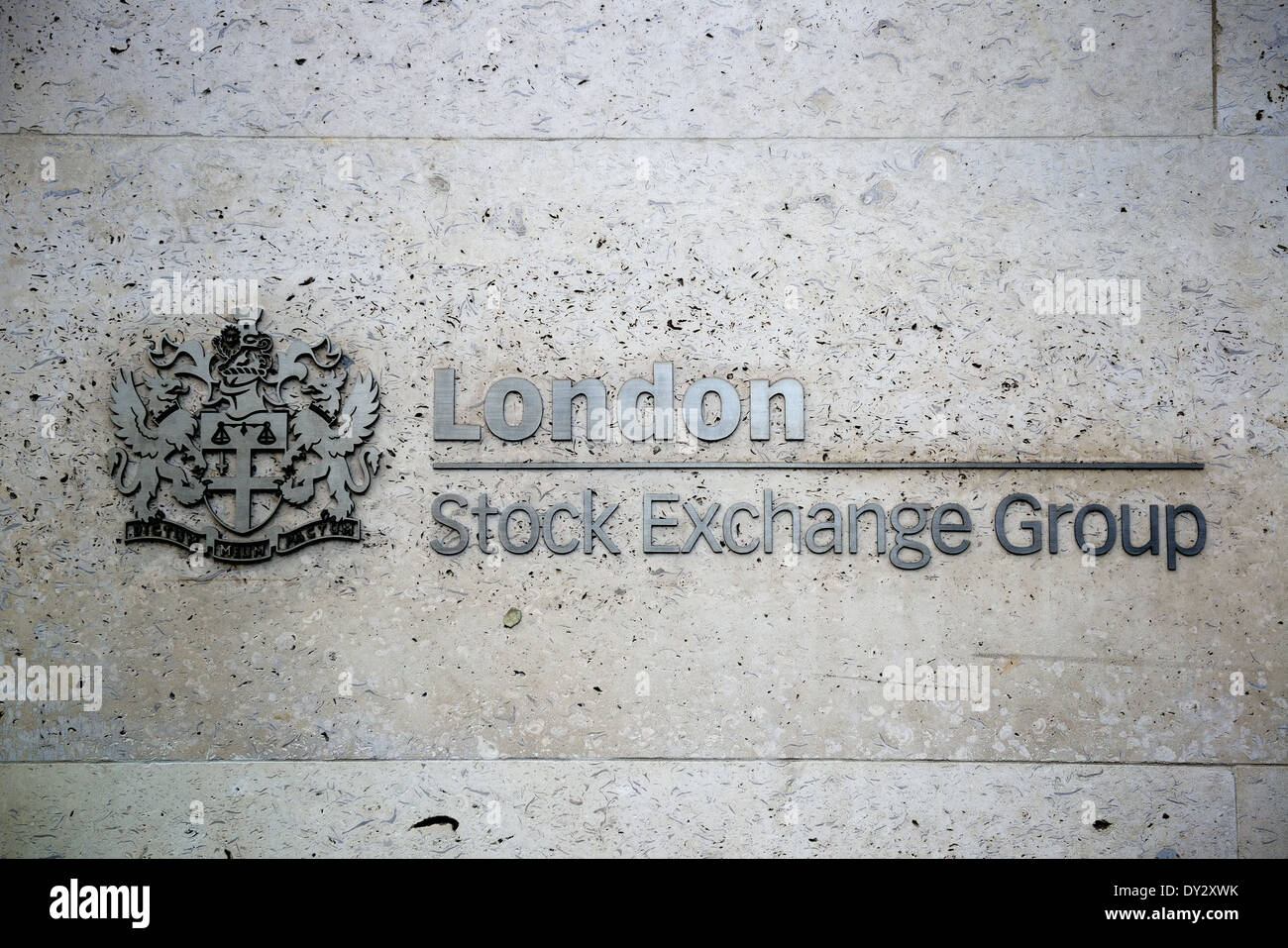 London stock exchange hi-res stock photography and images - Alamy