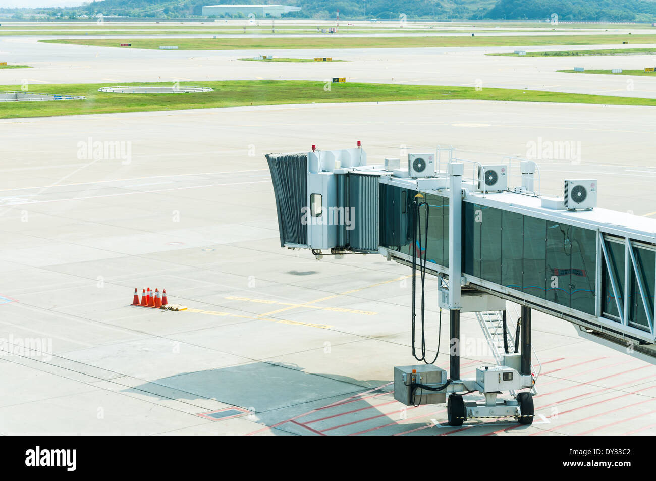 Boarding gate hires stock photography and images Alamy