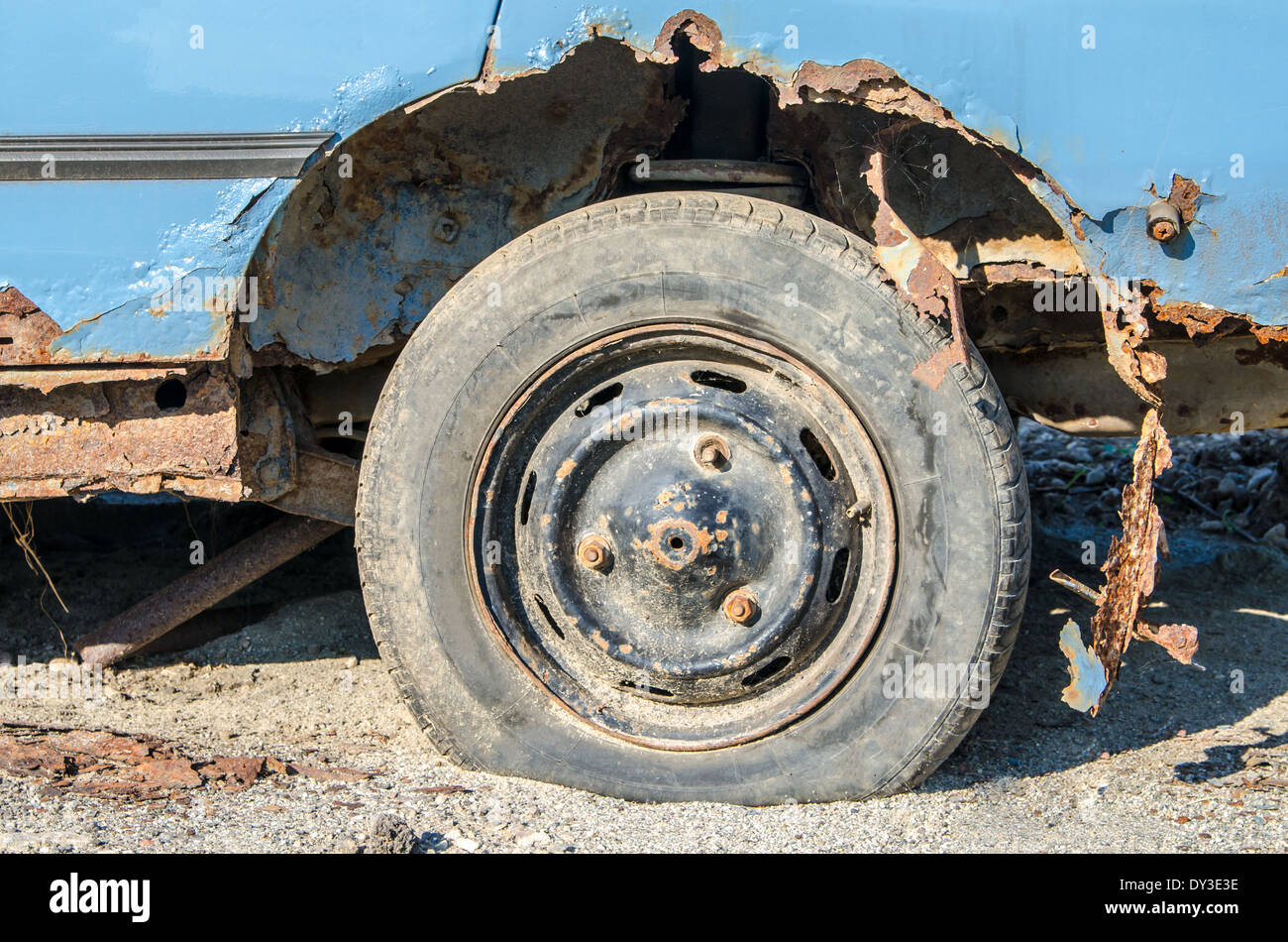 Old car rust hi-res stock photography and images - Alamy