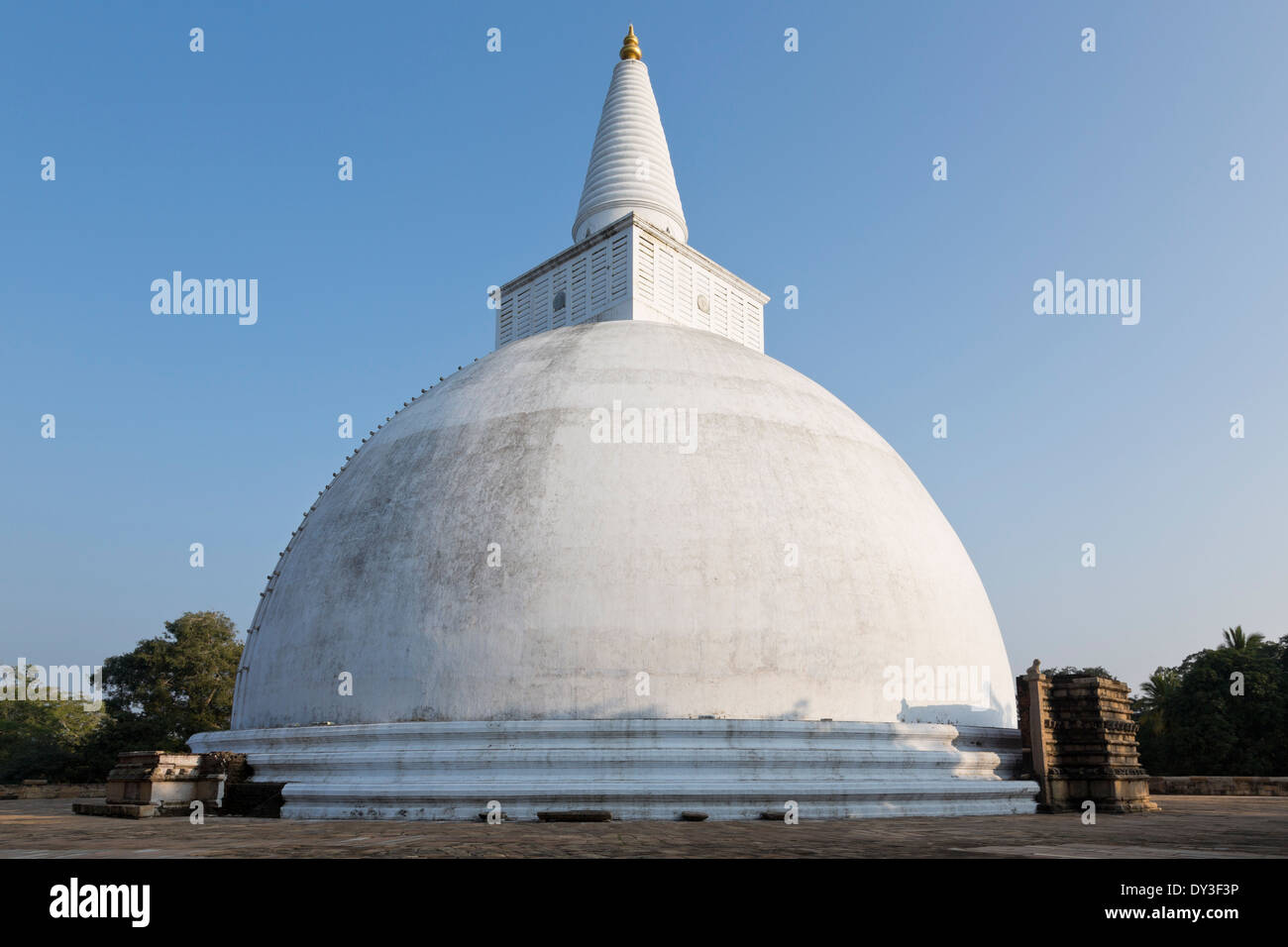 Anuradhapura, Sri Lanka, South Asia. Mirisavatiya Dagoba Stock Photo