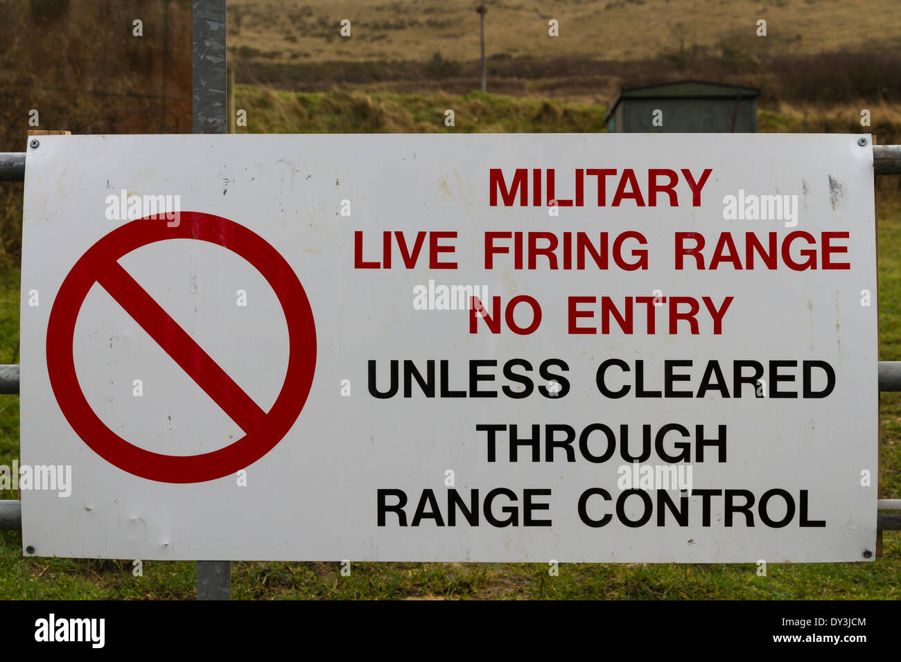 Danger military signs. Free range sign. Warning range. Warning range. Warning range miles.