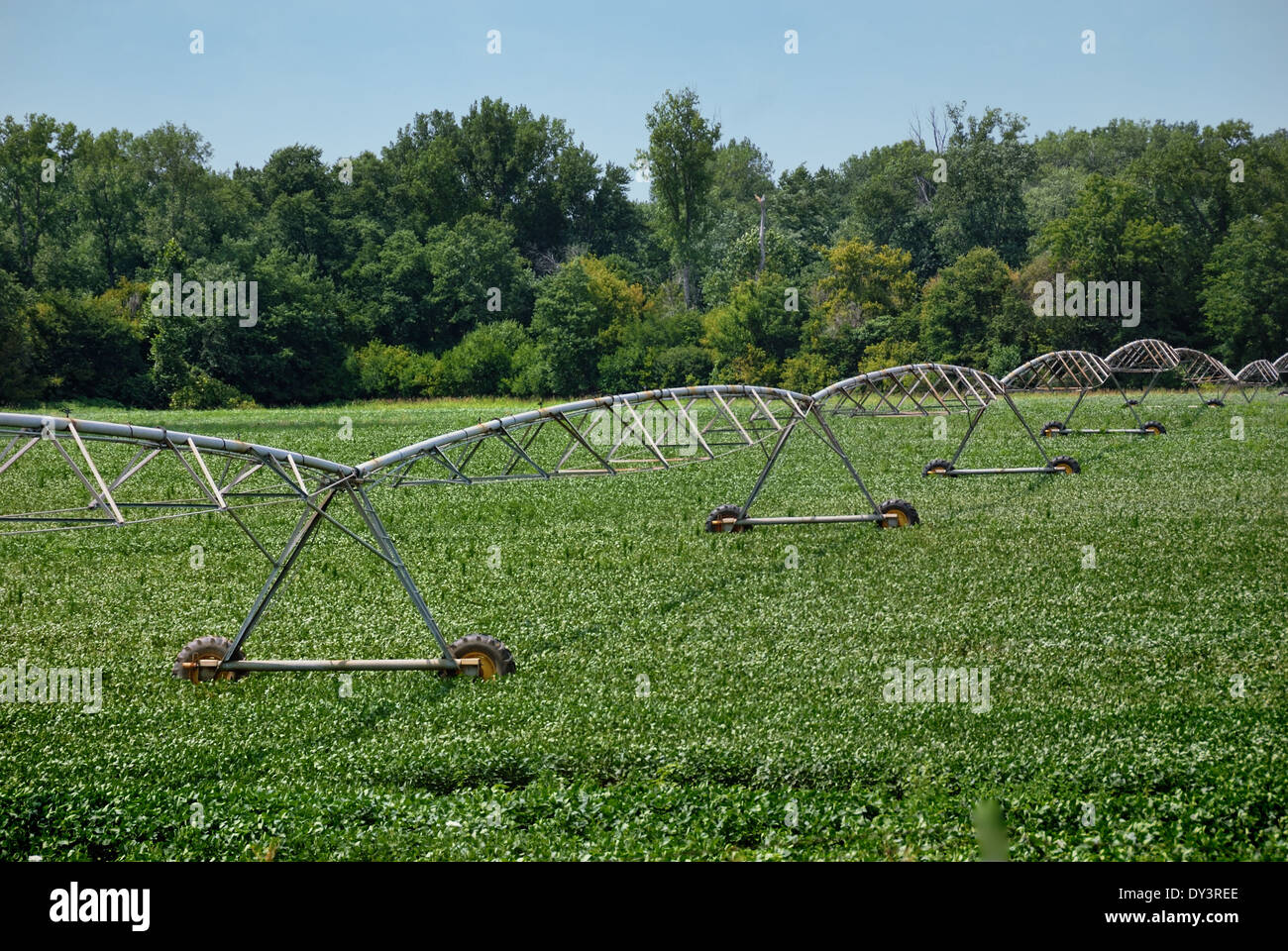 Indiana crop irrigation hires stock photography and images Alamy