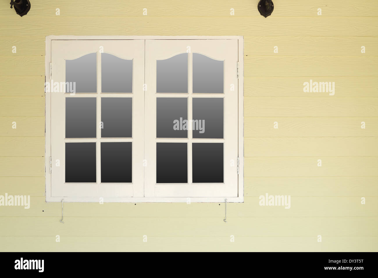 wooden window on wooden wall (vintage style Stock Photo - Alamy