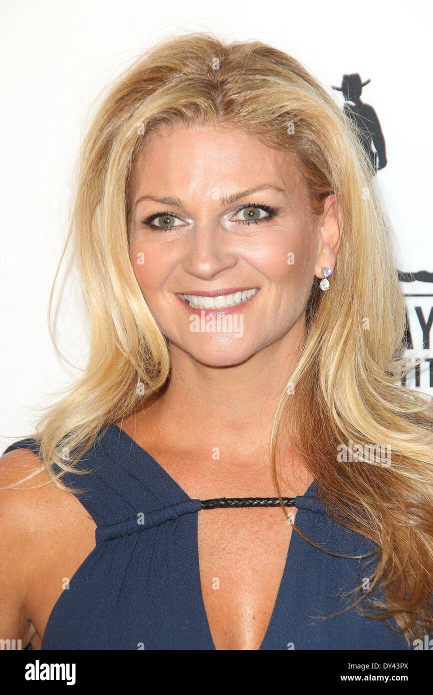 Marisa wayne hi res stock photography and images Alamy