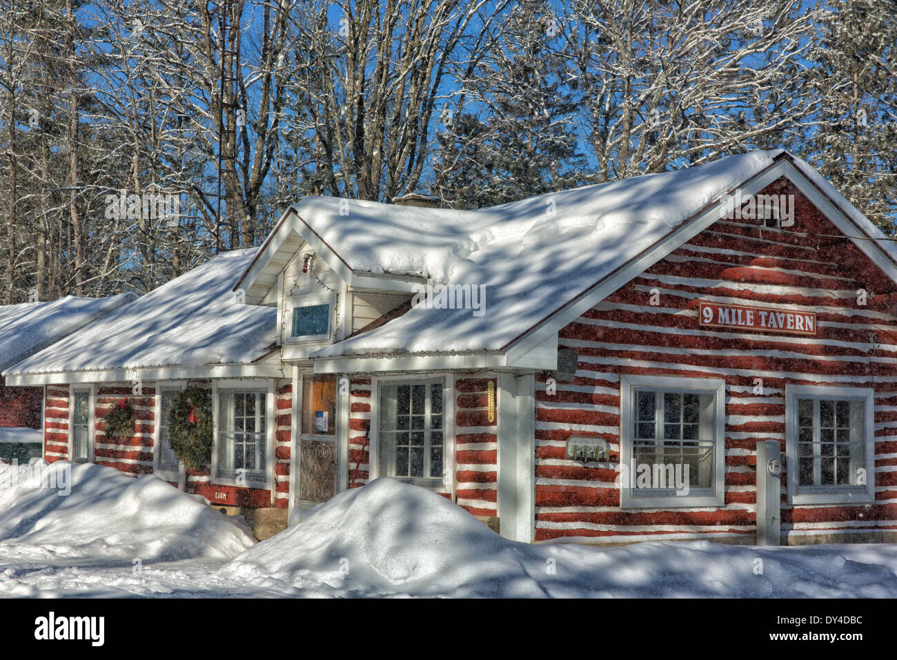 Rustic Log Cabin Tavern Stock Photo 68325136 Alamy