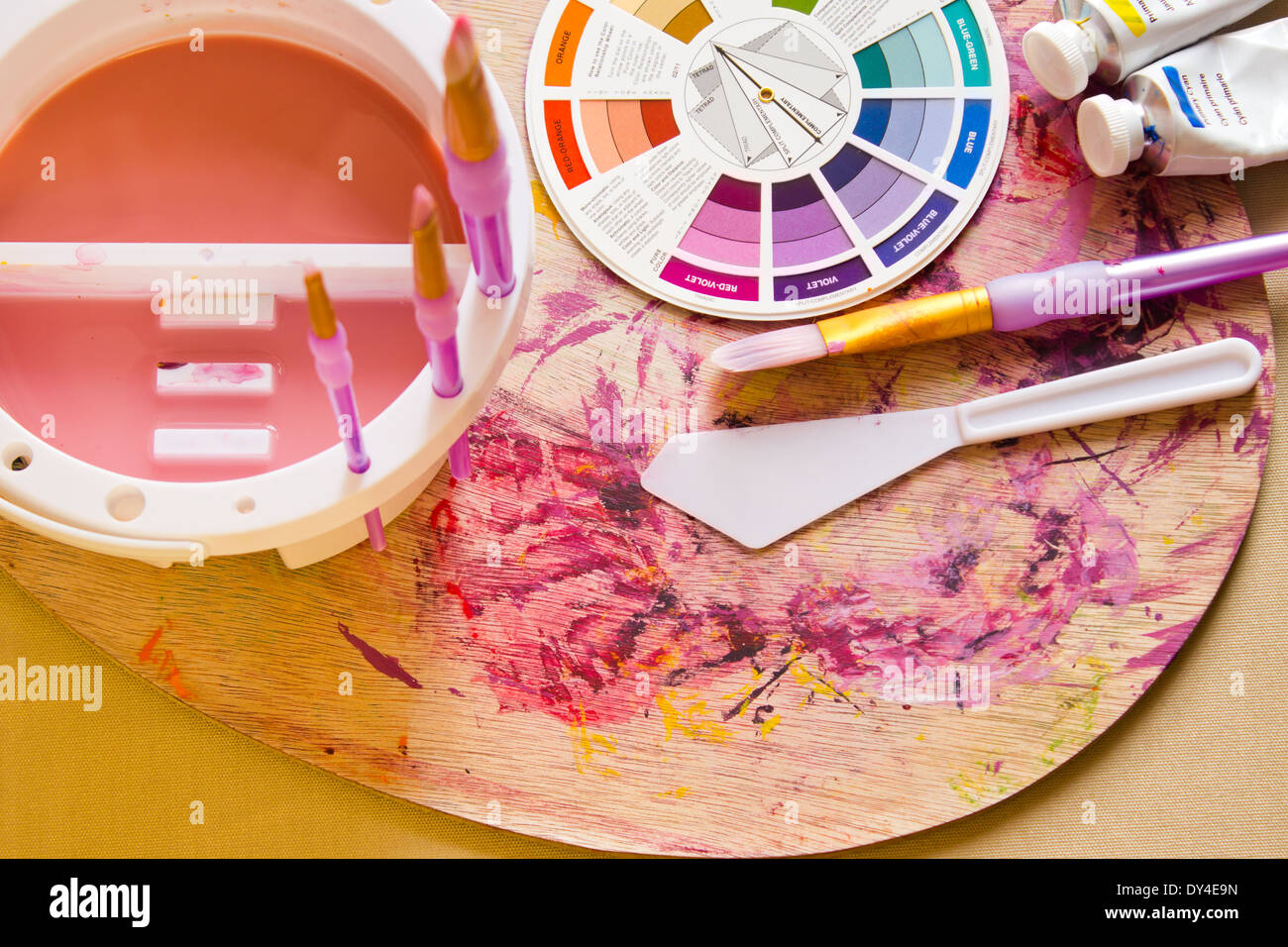 Colour Wheel and Other Painting Accessories & Supplies Stock Photo Alamy