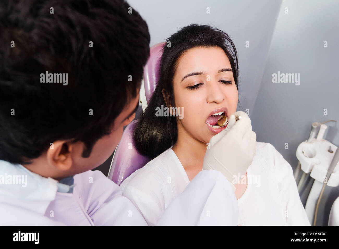 Indian ladies doctor hires stock photography and images Alamy