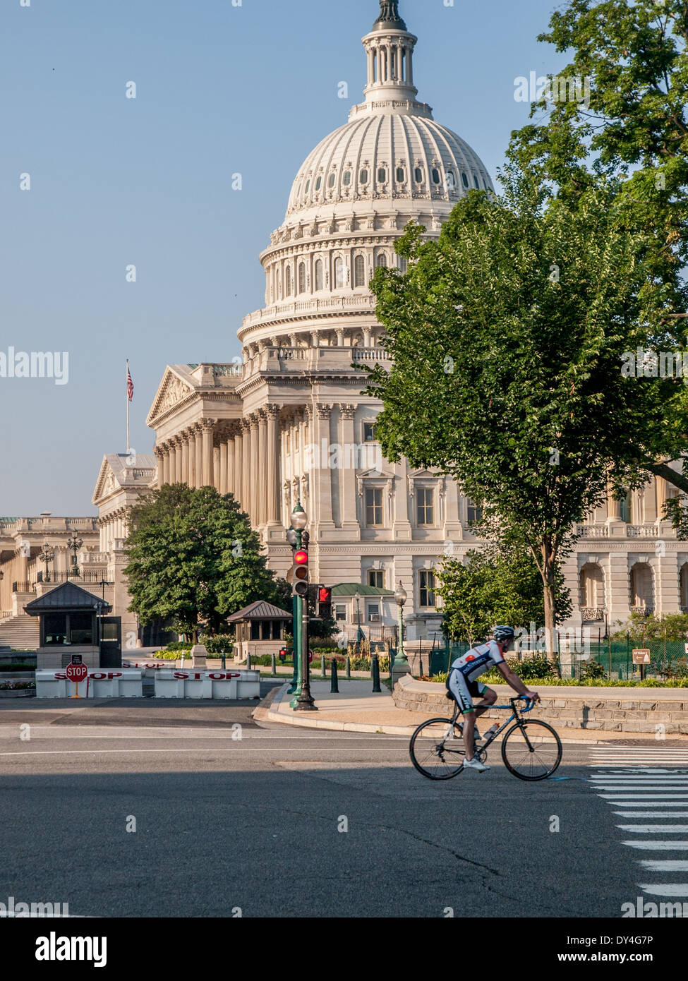 United States Capitol with unidentified cyclist Stock Photo