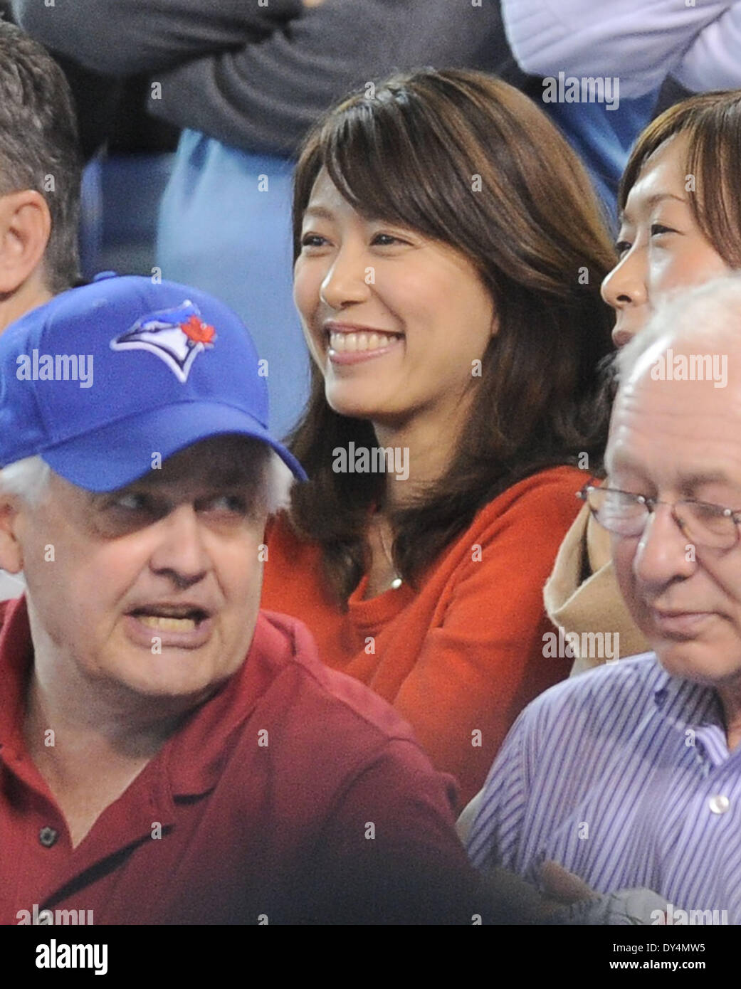 Toronto Ontario Canada 4th Apr 14 Mai Tanaka Mlb Mai Tanaka New York Yankees Picther Masahiro Tanaka S Wife Is Seen During The Game Between The New York Yankees And Toronto Blue