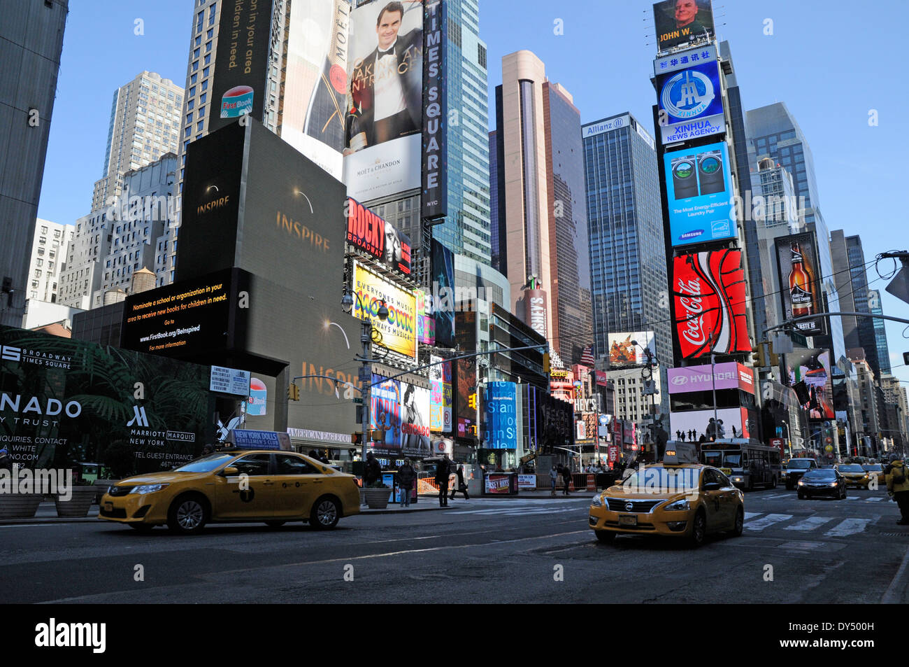 Times Square evening new york taxis Stock Photo