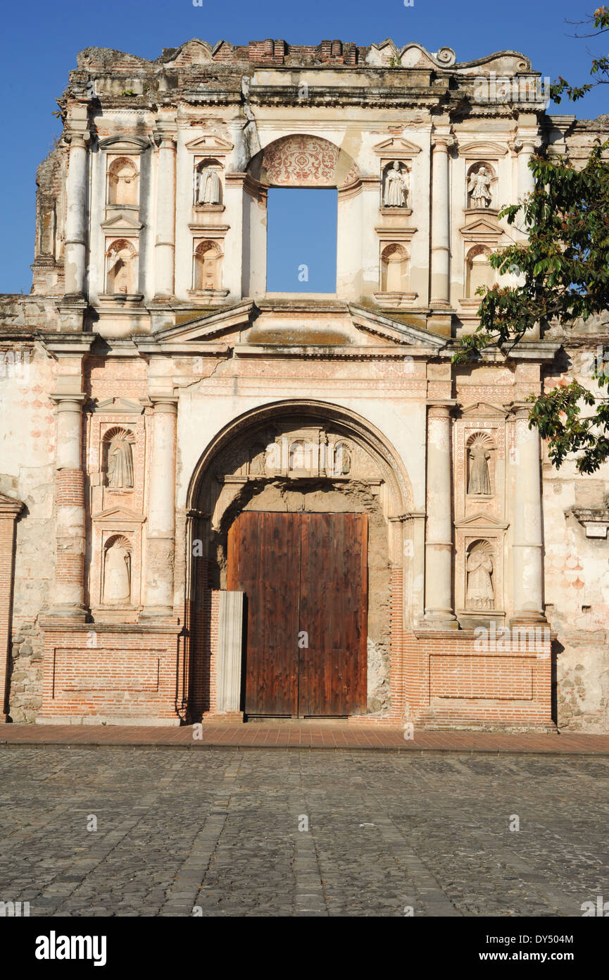 Guatemala antigua el carmen church hi-res stock photography and images ...