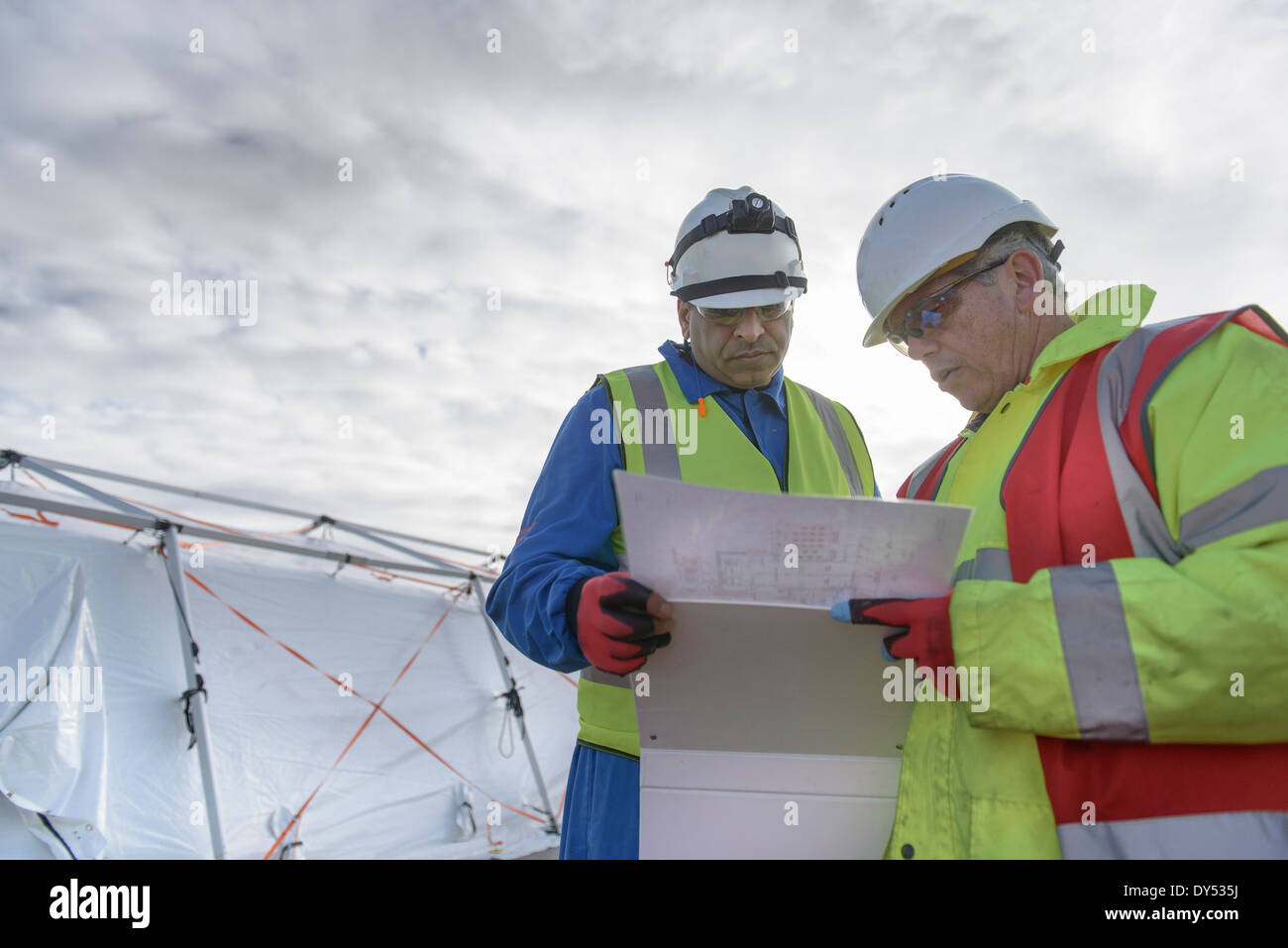 Emergency response team hires stock photography and images Alamy