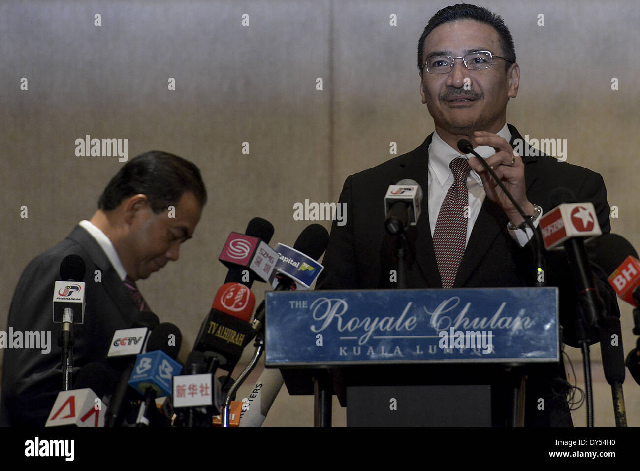 Kuala Lumpur, Malaysia. 7th Apr, 2014. Malaysian Transport Minister HISHAMMUDDIN HUSSEIN speaks during a press conference on the missing Malaysia Airlines flight MH370 in Kuala Lumpur. An Australian navy ship has detected new underwater signals consistent with aircraft ''black boxes'', the chief of the MH370 search said on April 7, calling it the ''most promising lead'' yet in the month-old hunt for the missing plane. Credit:  Fazry Ismail/NurPhoto/ZUMAPRESS.com/Alamy Live News Stock Photo