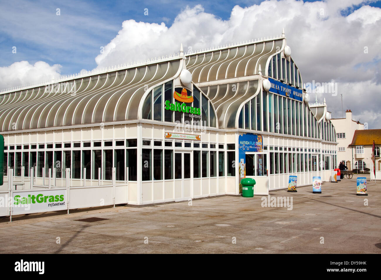 Lowestoft pavilion hires stock photography and images Alamy