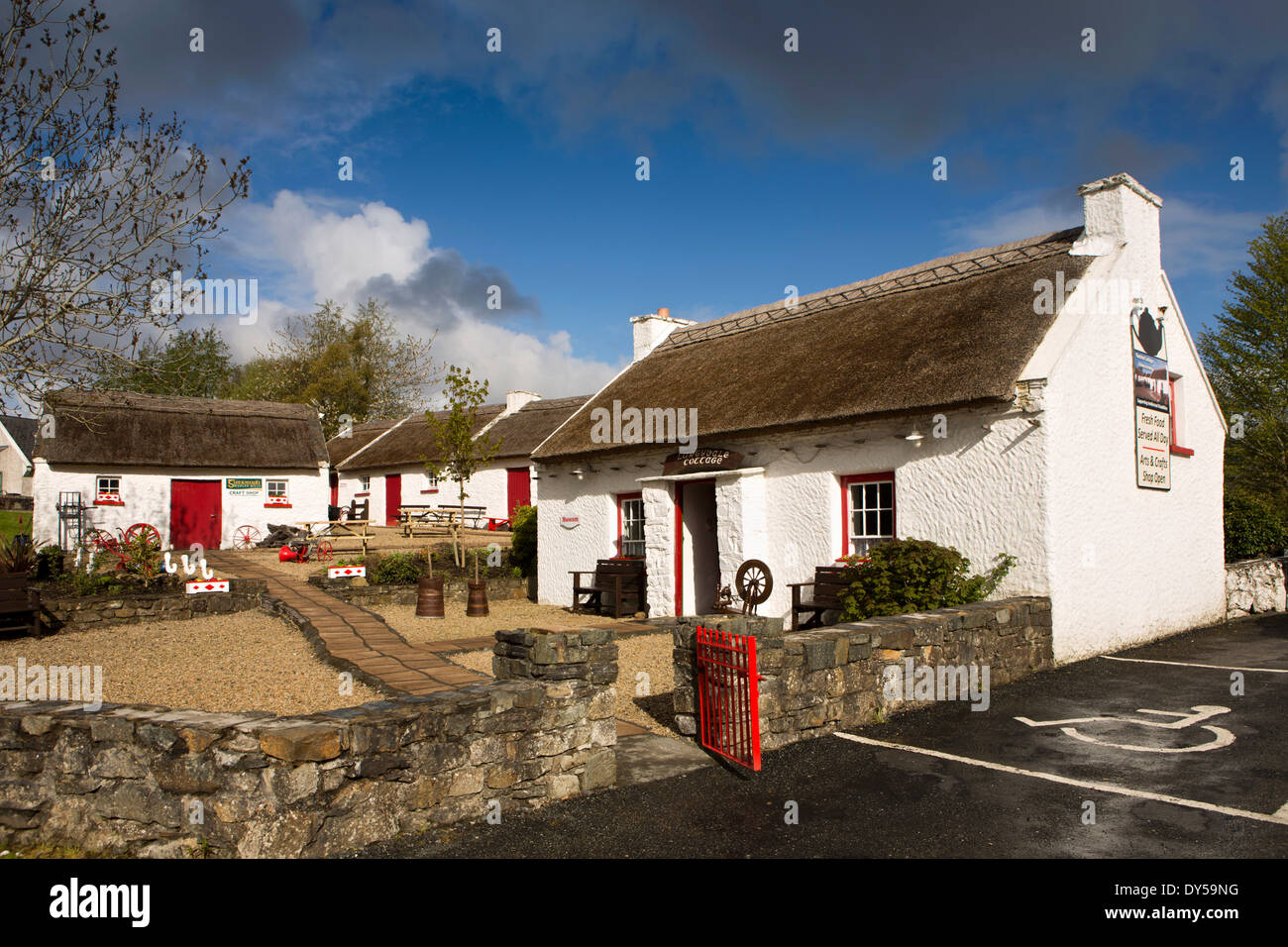 Ireland, Co Donegal, Kilmacrenan, Lurgyvale Thatched Cottages, rural