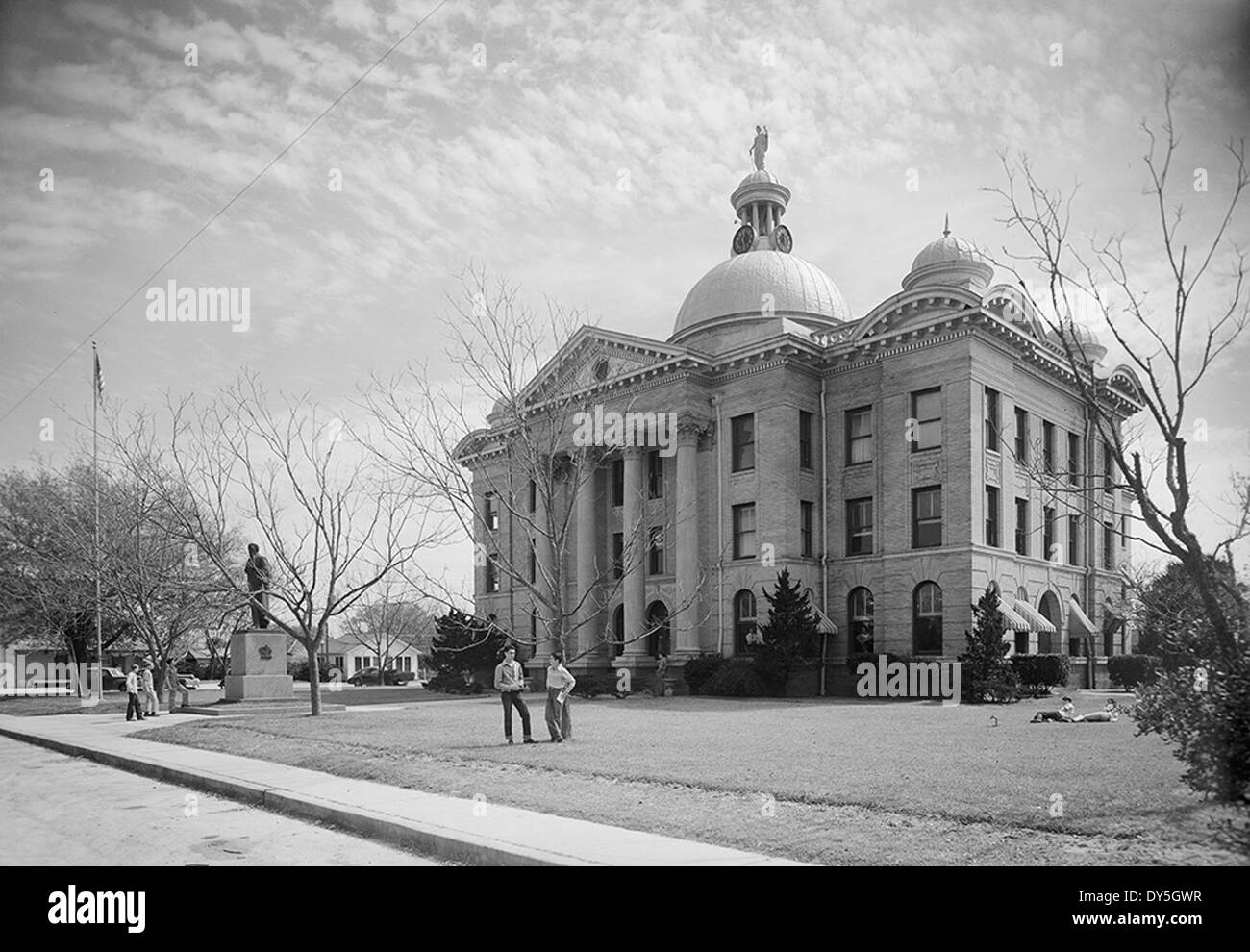 The Fort Bend County Court House in Richmond, Texas, is a historic government facility, serving as the central location for local government functions and legal proceedings in Fort Bend County. Stock Photo