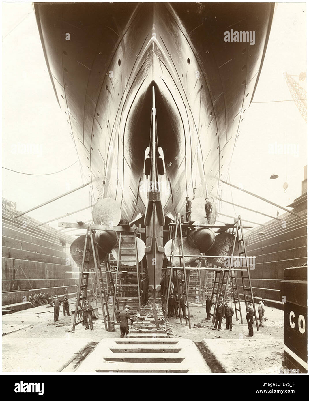 [Stern view of Lusitania on stocks showing the propellers and the launching cradle] Stock Photo