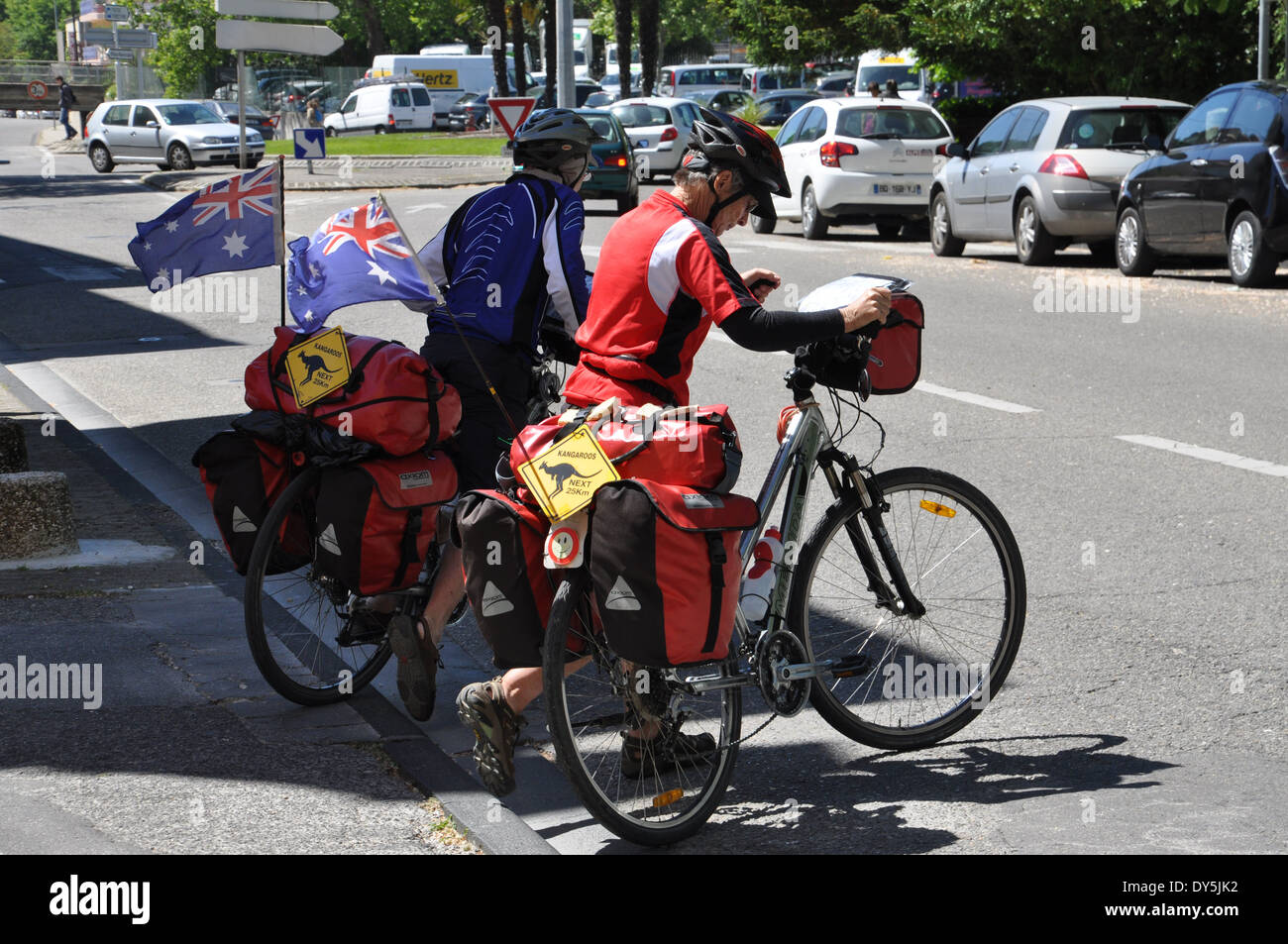 Two Australian cyclists on a cycle