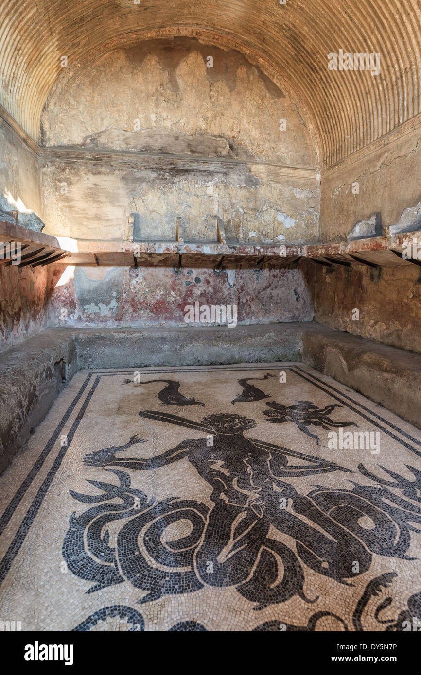 Roman baths at the ancient city of Herculaneum, Italy Stock Photo