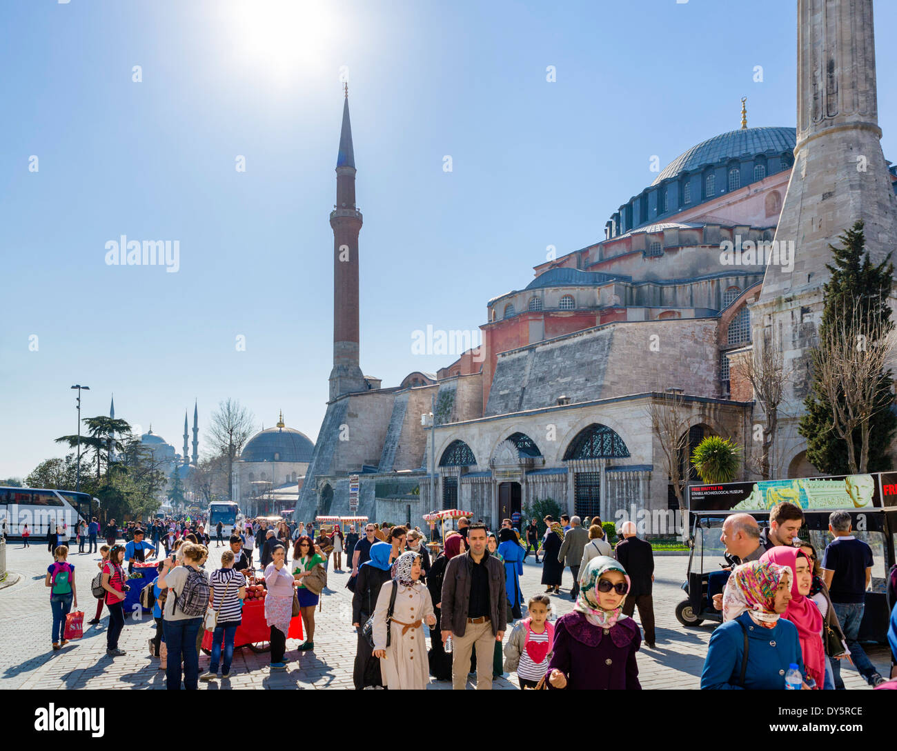 Crowds on Kabasakal Caddesi next to Hagia Sophia (Aya Sofya) looking towards the Blue Mosque (Sultanahmet Camii), Istanbul,Turkey Stock Photo