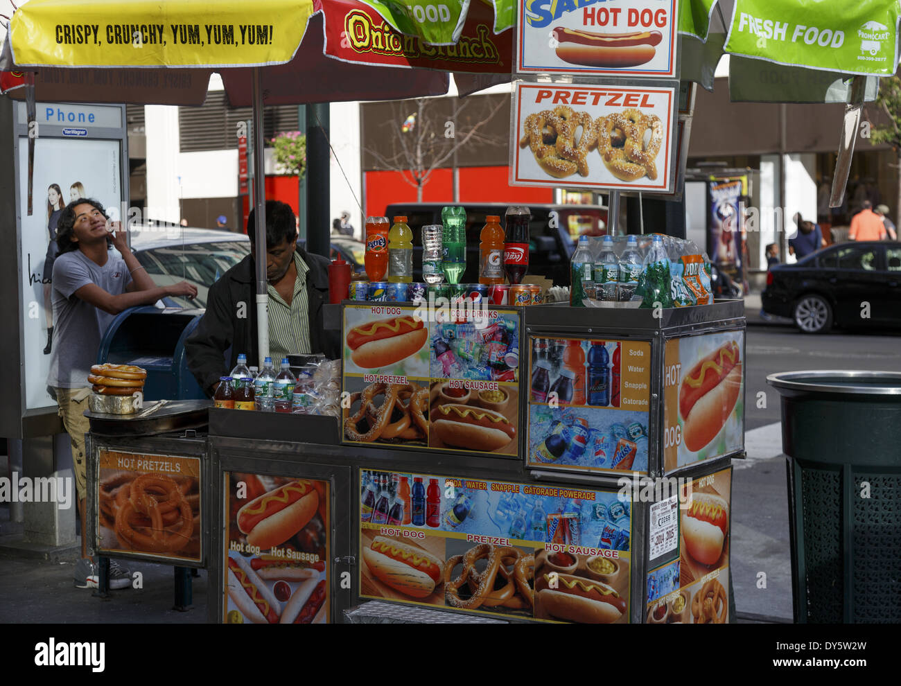 Street Vendor cart New York City hot dog Stock Photo