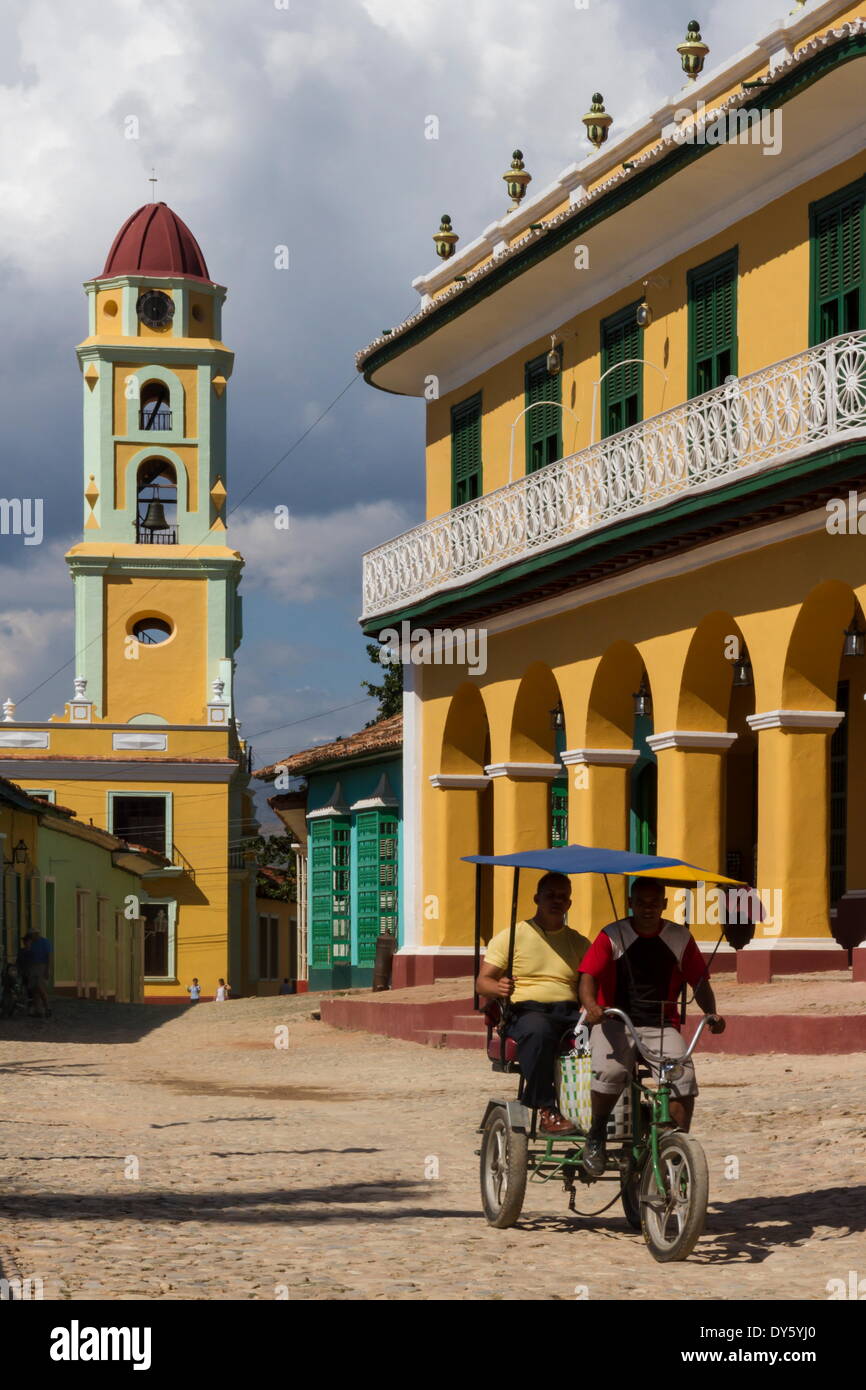 San Francisco church and cycle taxi, Trinidad, UNESCO World Heritage Site, Cuba, West Indies, Caribbean, Central America Stock Photo