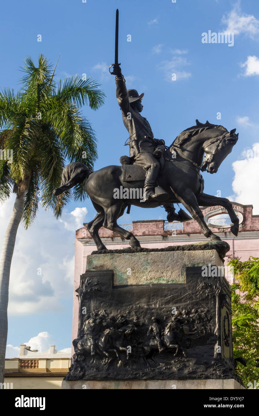 Ignacio Agramonte statue, Camaguey, Cuba, West Indies, Caribbean, Central America Stock Photo