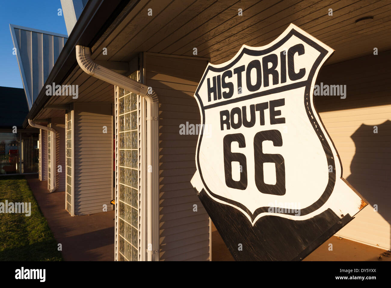 USA, Oklahoma, Clinton, Route 66 sign Stock Photo