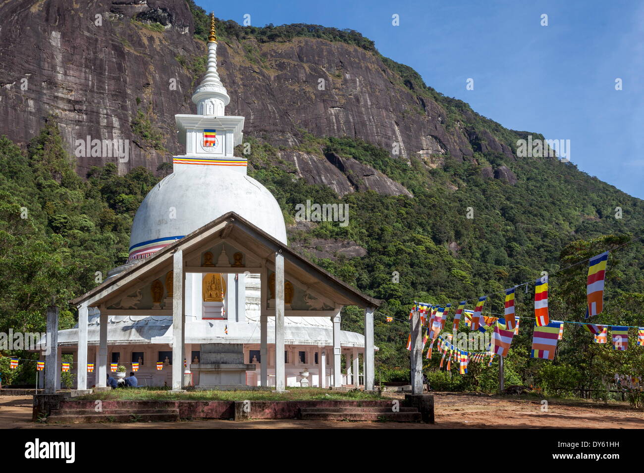 A Buddhist temple on the route to the summit of Adam's Peak (Sri Pada), Sri Lanka, Asia Stock Photo