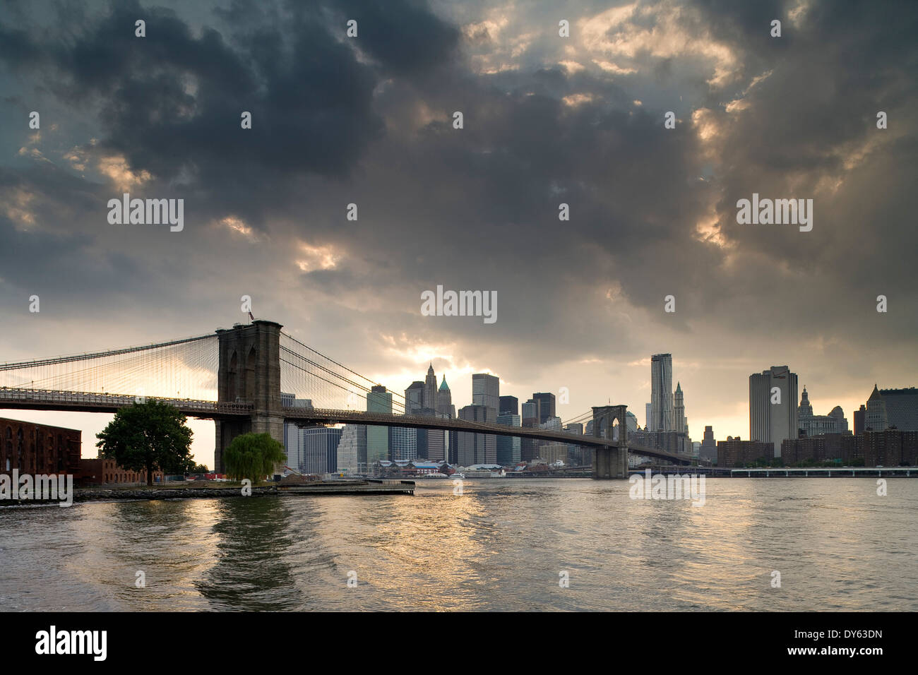 Brooklyn Bridge, one of the oldest suspension bridges in the United States. Completed in 1883, it connects the New York City bor Stock Photo