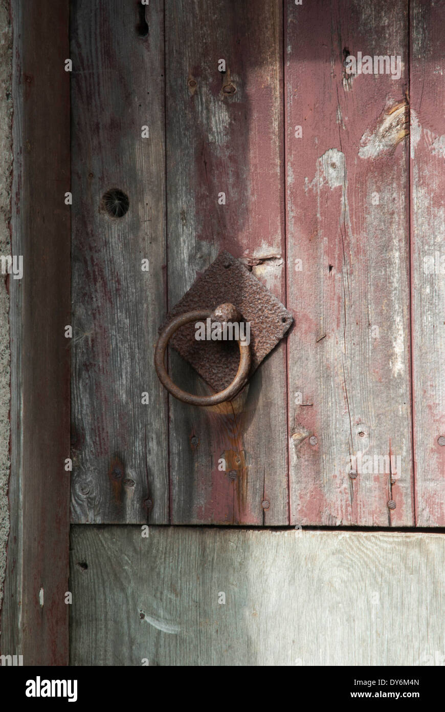 Wooden Shed Door Peeling Paint Stock Photo 68374341 Alamy