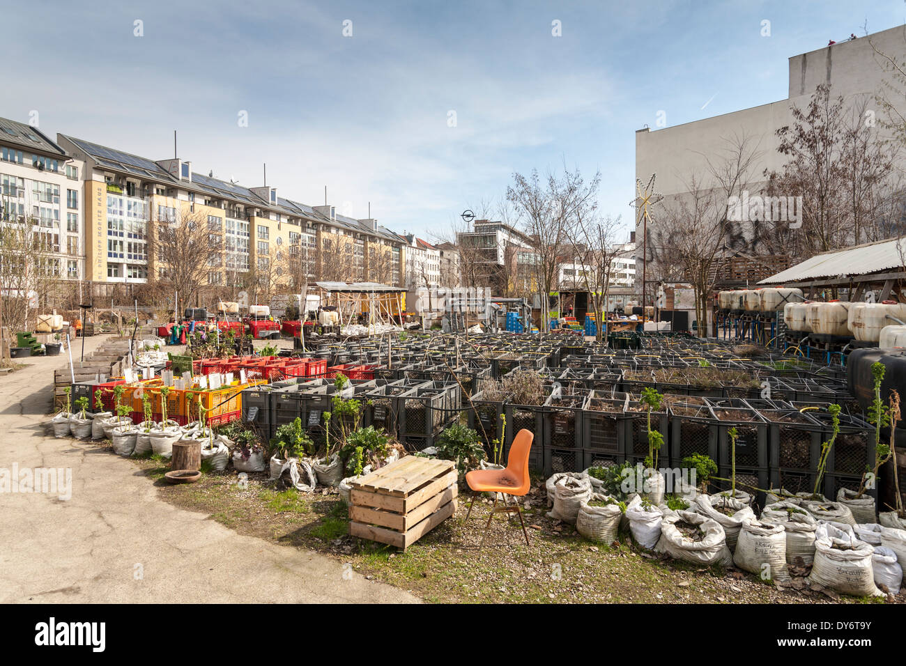 Inside Urban Green The Princess Gardens A Berlin Prinsentuin (2025)