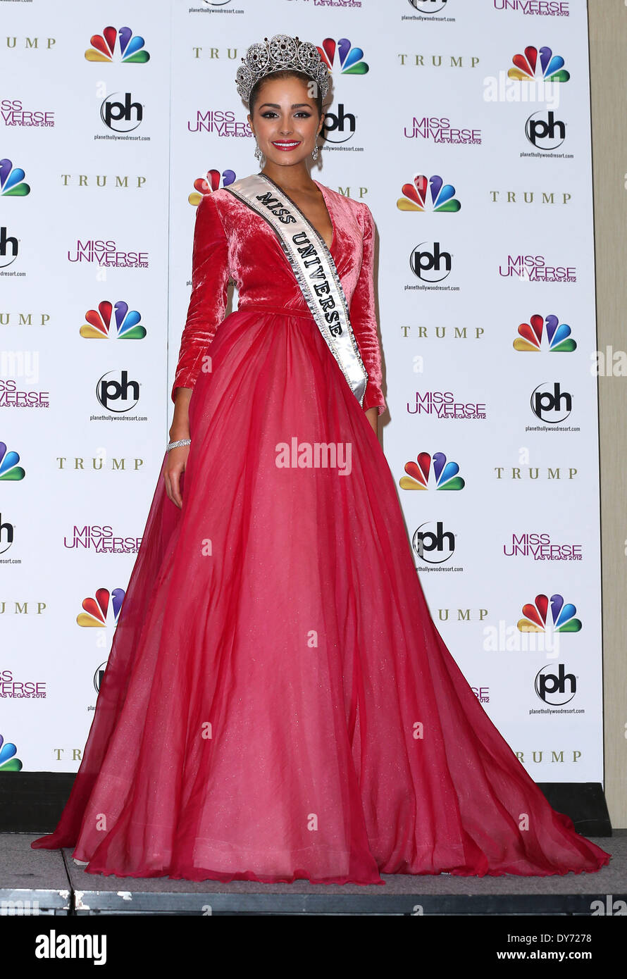 Miss Universe Las Vegas 2012 Press Room at Planet Hollywood Resort and  Casino Featuring: 2012 Miss Universe,Olivia Culpo,Miss USA Where: Las Vegas  NV United States When: 19 Dec 2012 Stock Photo - Alamy