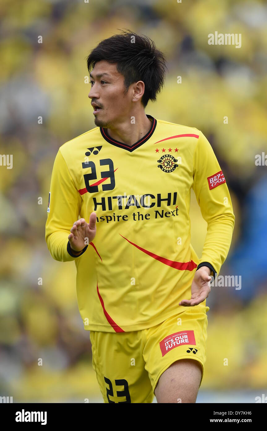 Hirofumi Watanabe Reysol April 6 14 Football Soccer 14 J League Division 1 Match Between Kashiwa Reysol 2 1 Cerezo Osaka At Hitachi Kashiwa Soccer Stadium In Chiba Japan Photo By Aflo Stock Photo Alamy