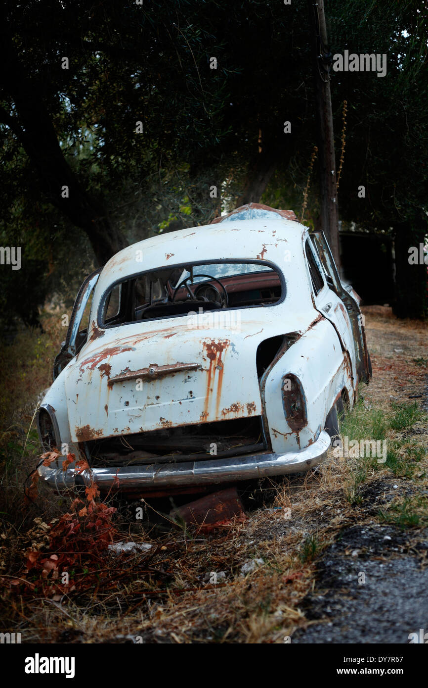 Greece, Corfu, Old rusty car Stock Photo Alamy