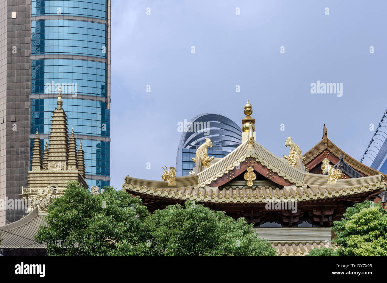 Architecture, Jing'an Temple, Shanghai, China Stock Photo