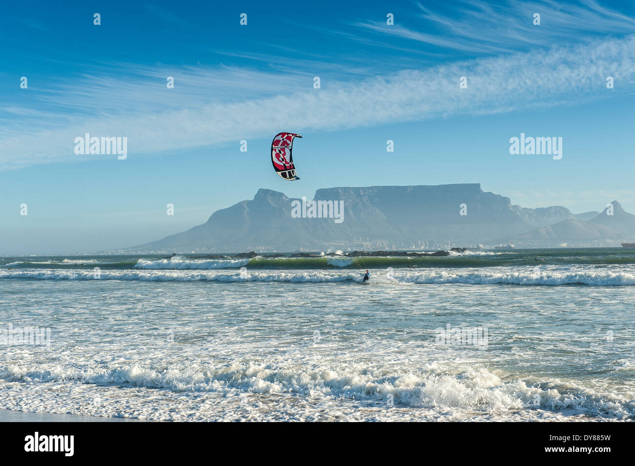 Kitesurfer in Bloubergstrand, Table Mountain in the background, South Africa Stock Photo