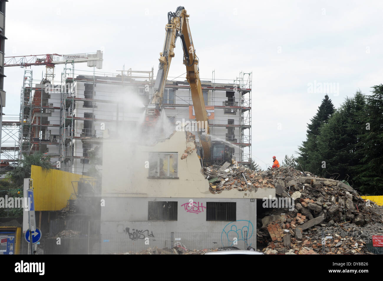 House, Home, demolition, apartment, excavator, construction, remains, rubble, Lugano, Switzerland, Ticino, Stock Photo