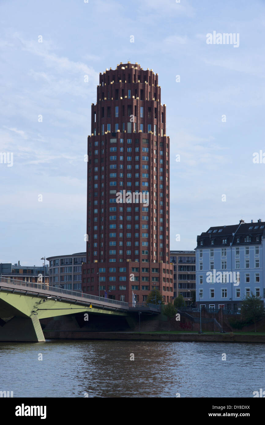 TOP Main Plaza Suite Tower Frankfurt am Main - Photo 1