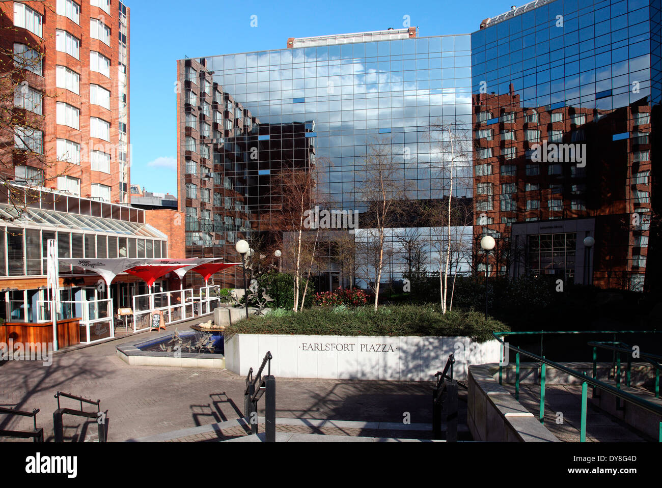 Earlsfort Piazza in Dublin Stock Photo Alamy
