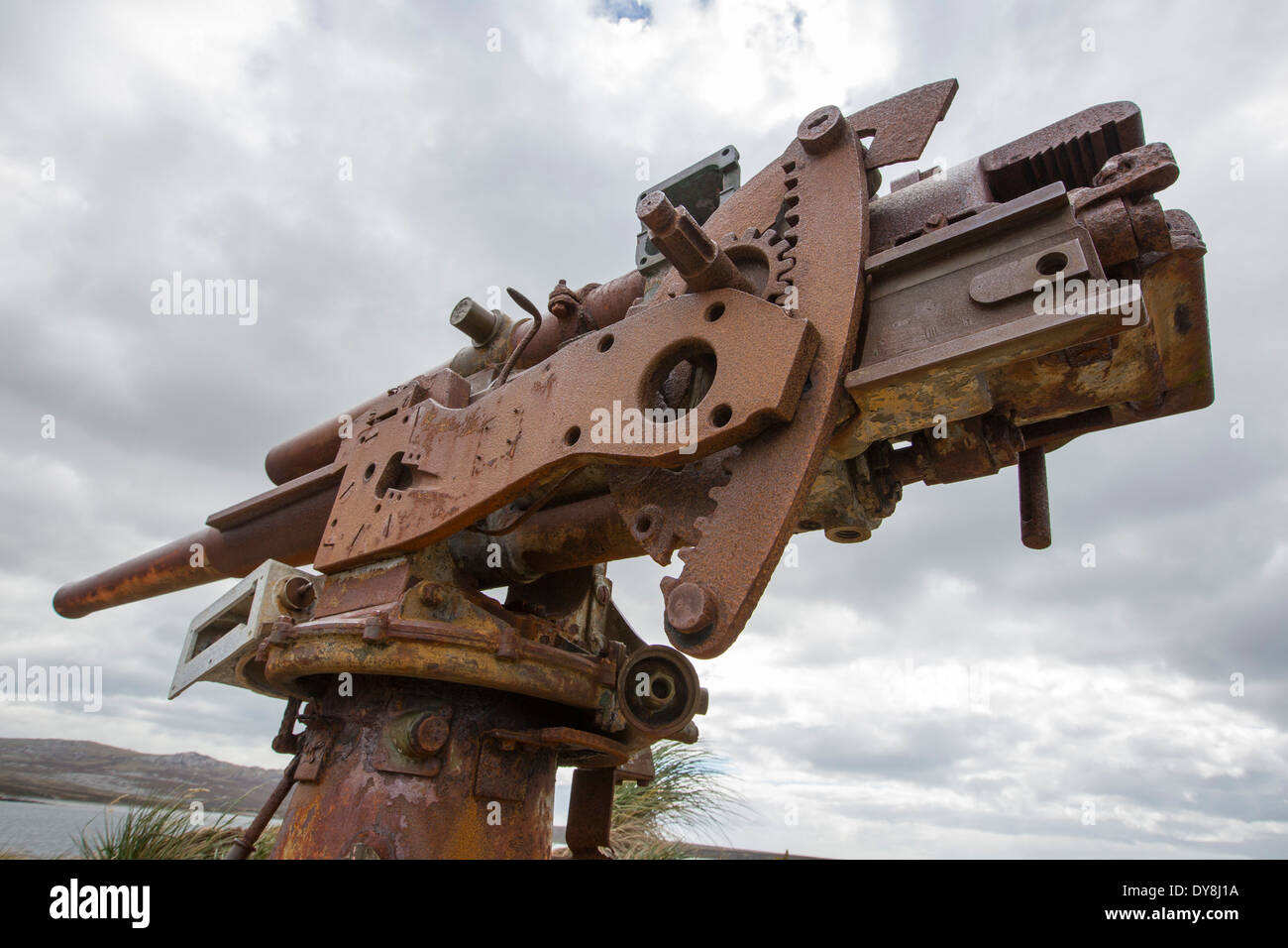 A Second World War artillery gun on the Falkland Islands, near Port Stanley Stock Photo Alamy