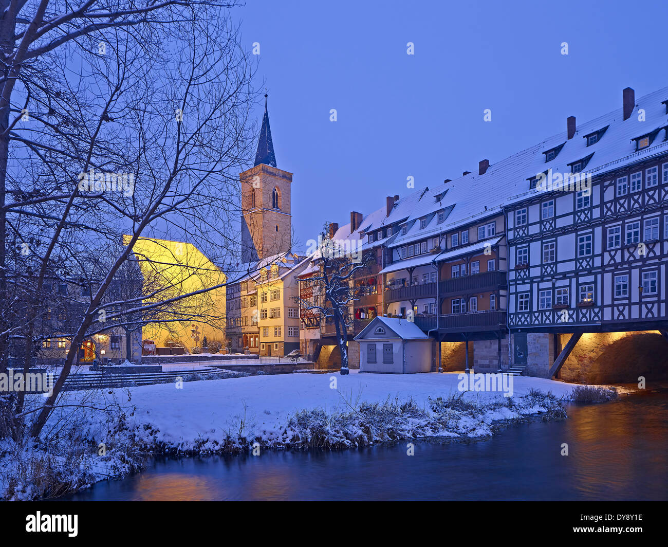 Krämerbruecke bridge with St Giles Church, Erfurt, Germany Stock Photo ...