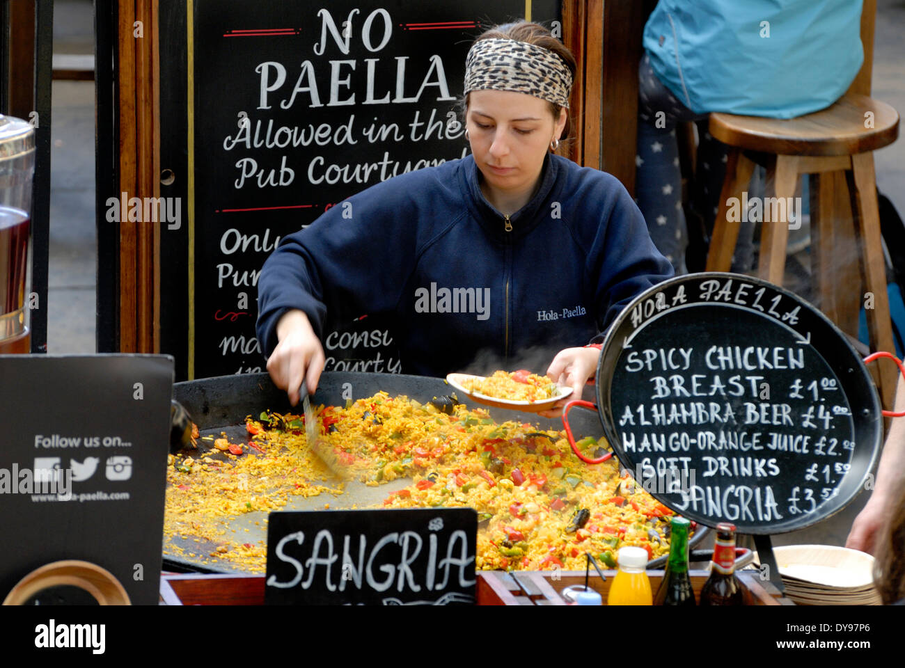 London, England, UK. Paella stall in Covent Garden market Stock Photo