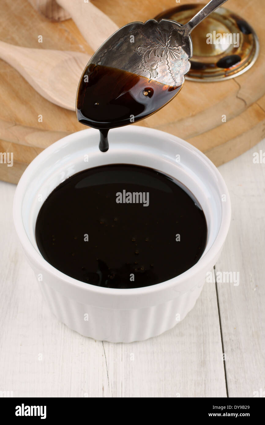 Molasses hires stock photography and images Alamy