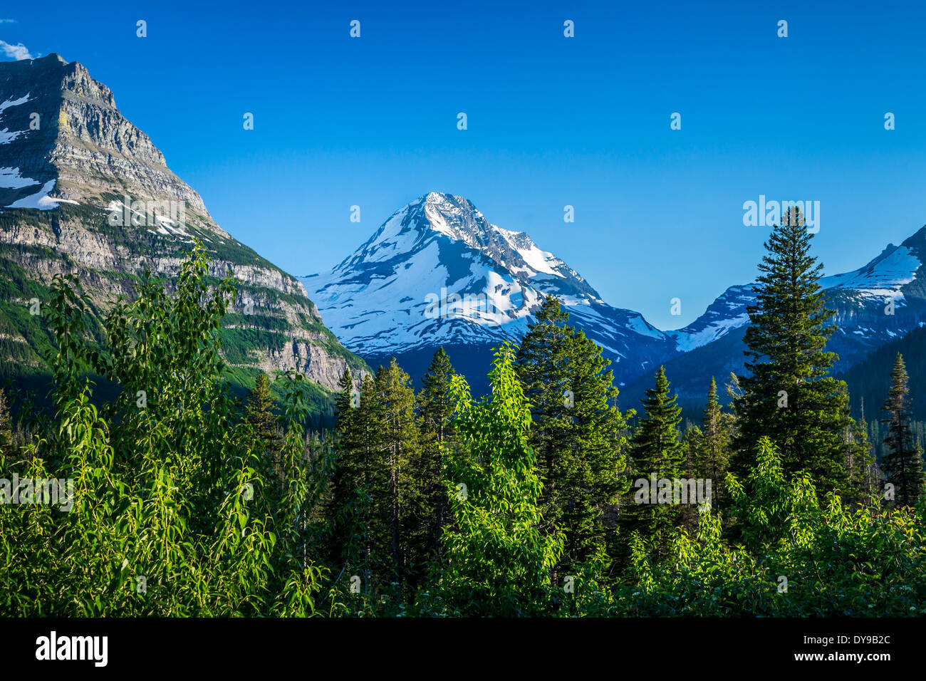 Alpine scenery hi-res stock photography and images - Alamy