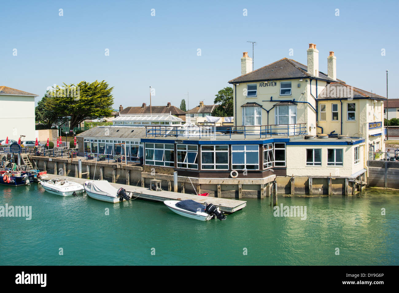 The Arun View Public House & Restaurant on the River Arun at