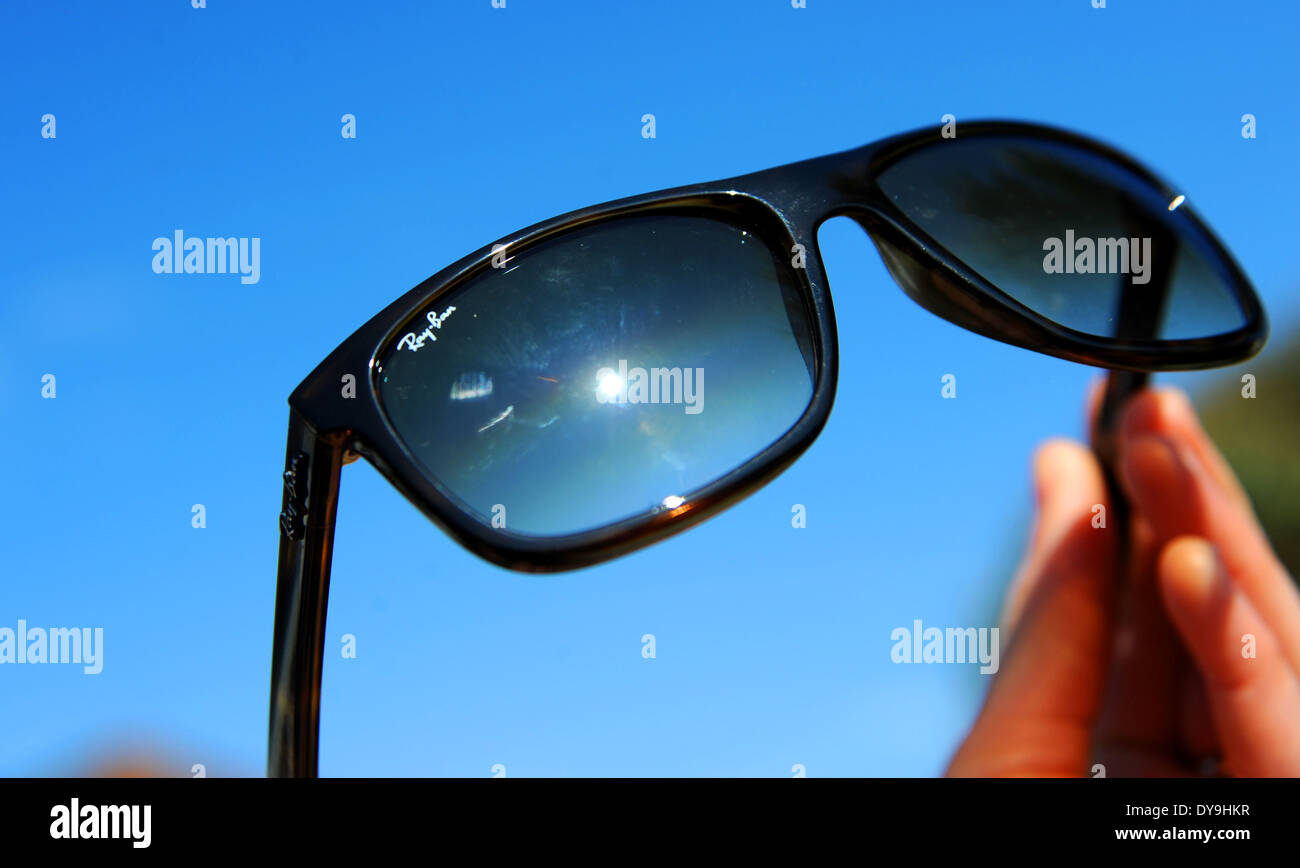 Ray ban hi-res stock photography and images - Alamy