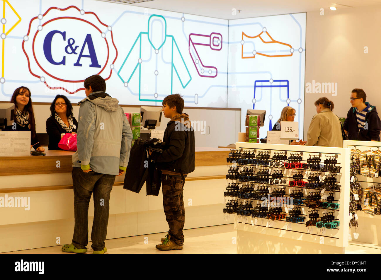 C&a clothes hi-res stock photography and images - Alamy